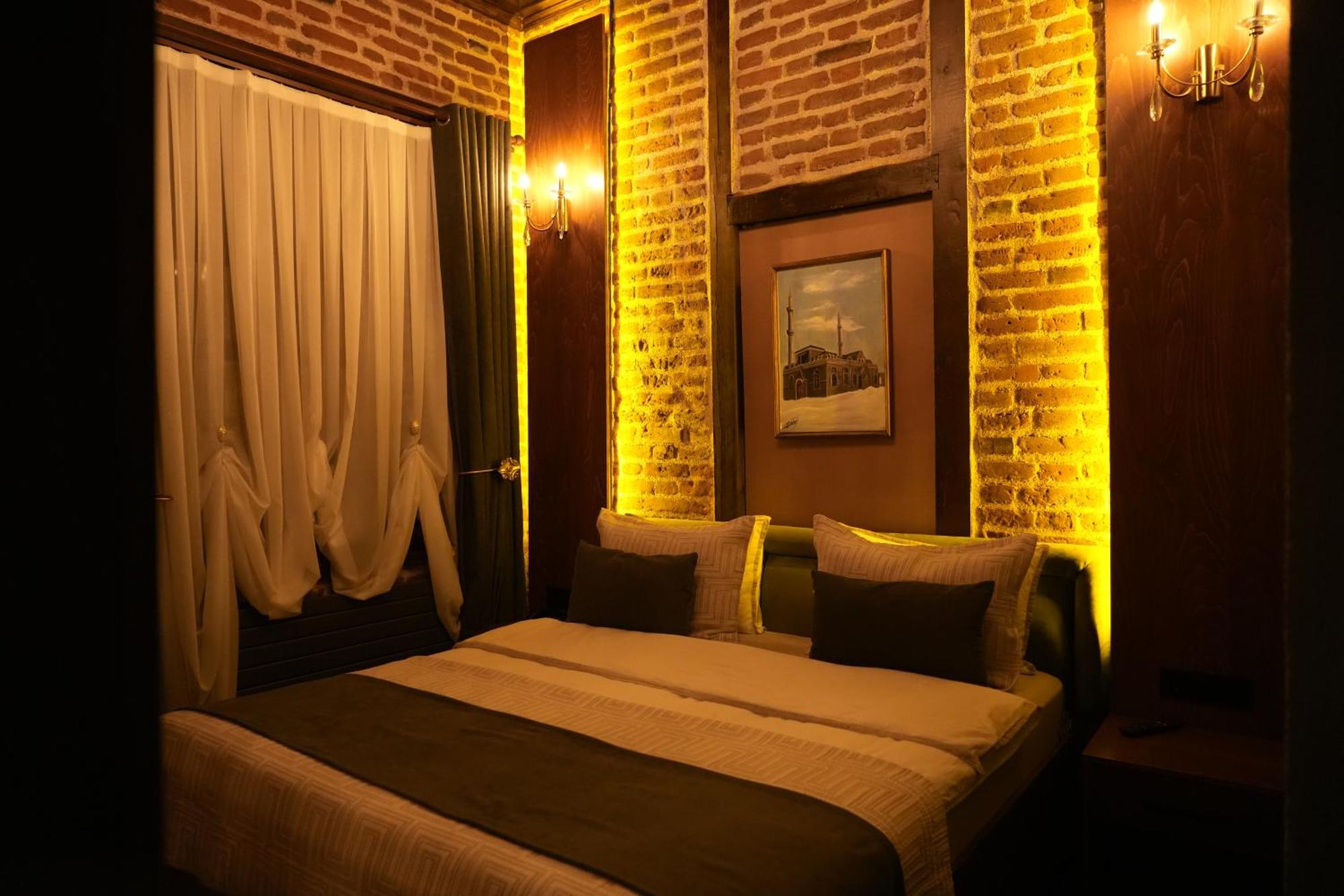 Mihman Konak Hotel Kars Esterno foto