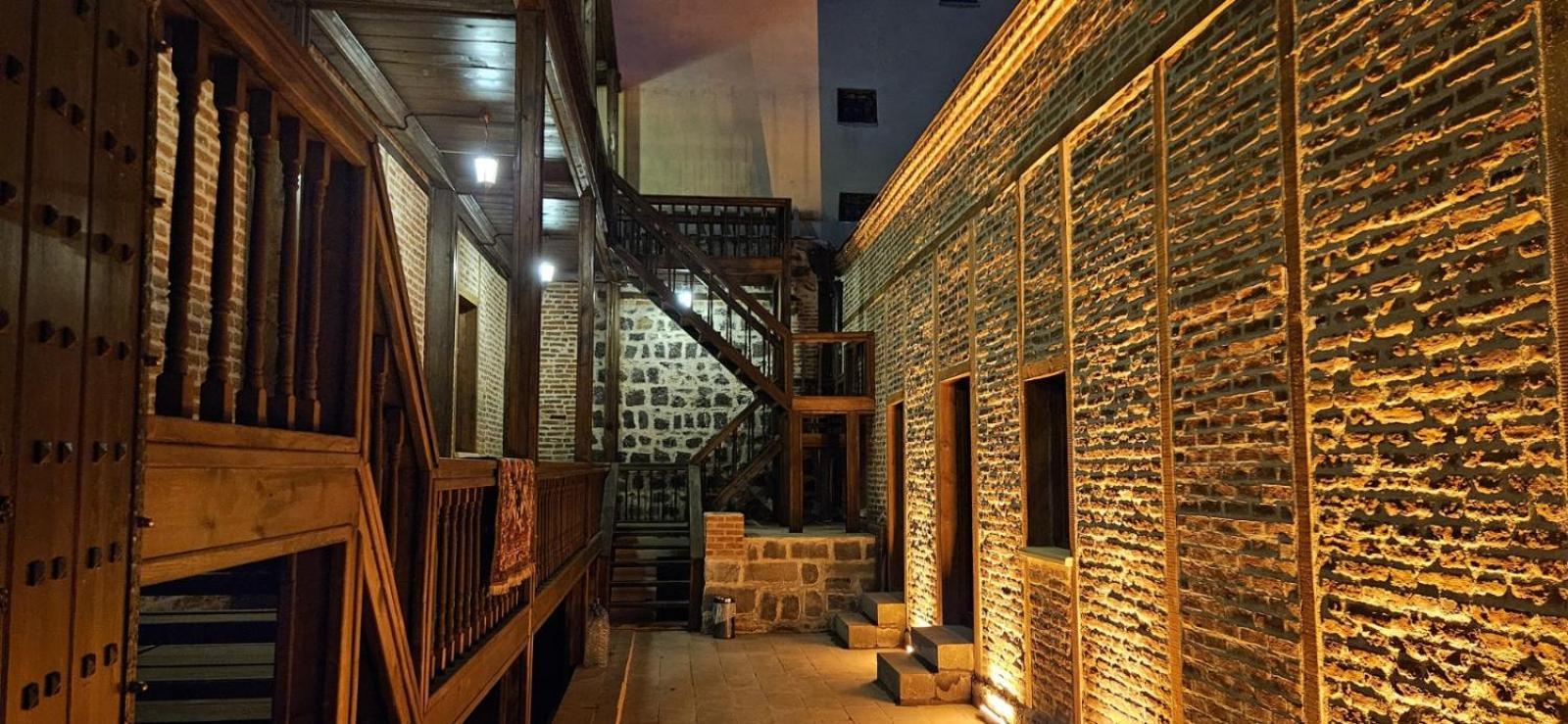 Mihman Konak Hotel Kars Esterno foto