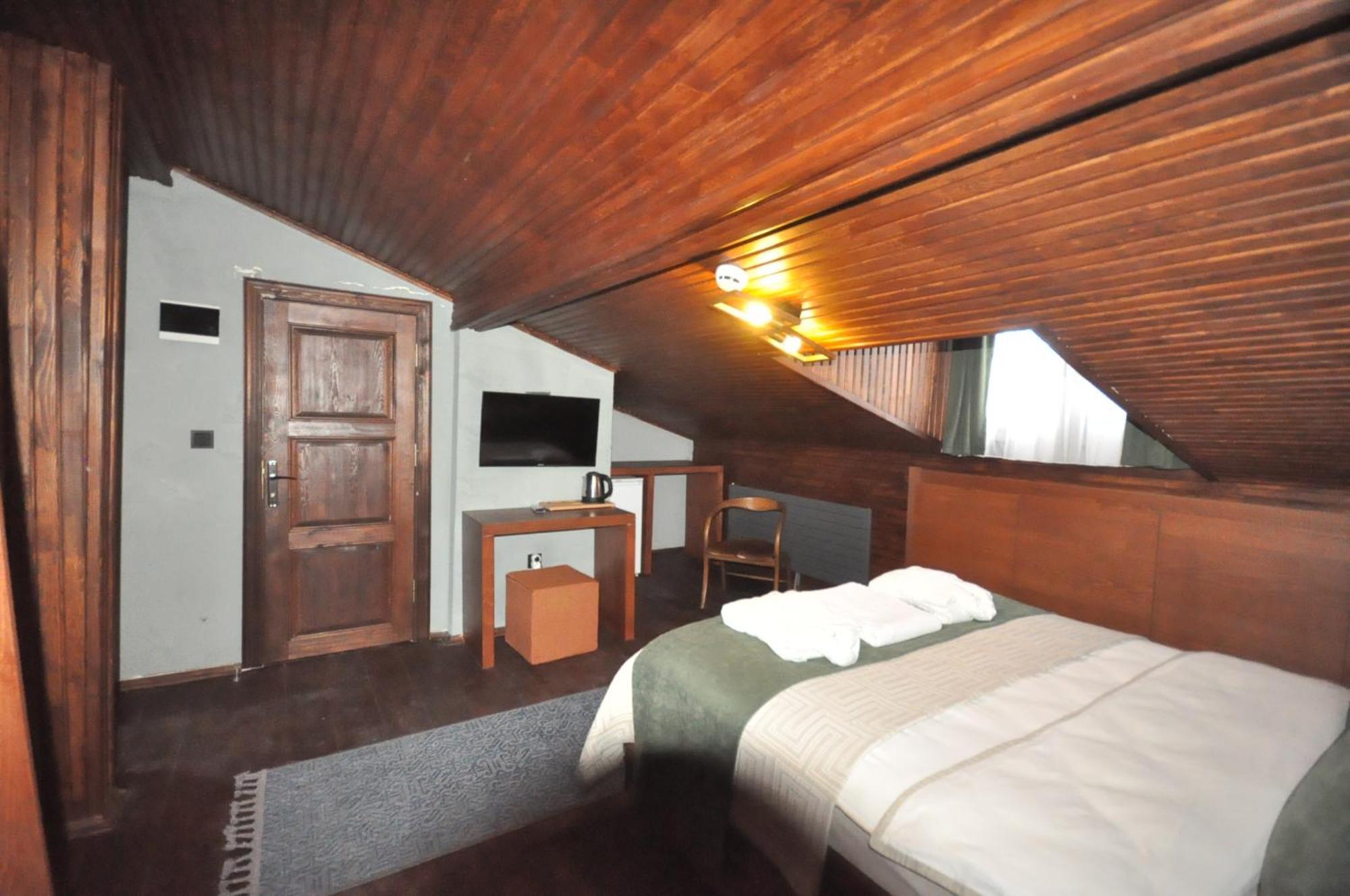 Mihman Konak Hotel Kars Esterno foto