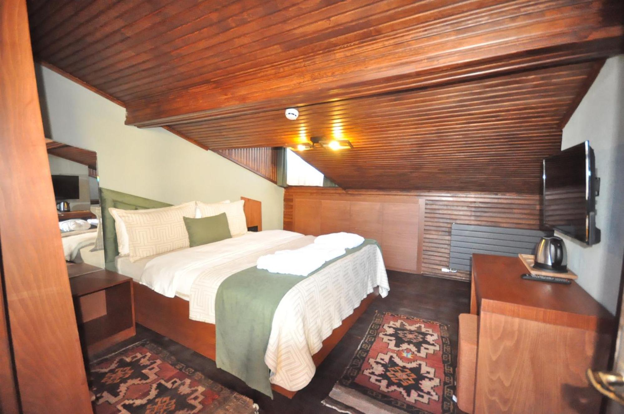 Mihman Konak Hotel Kars Esterno foto